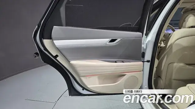 Genesis G80 2025 — Photo 11/32