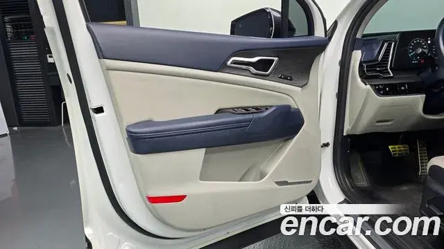 Kia Sportage 2021 — Şəkil 11/30