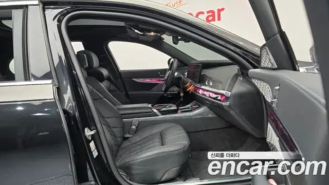 BMW i7 2024 — Photo 2/20