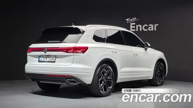 Volkswagen Touareg 2025 — Şəkil 30/36