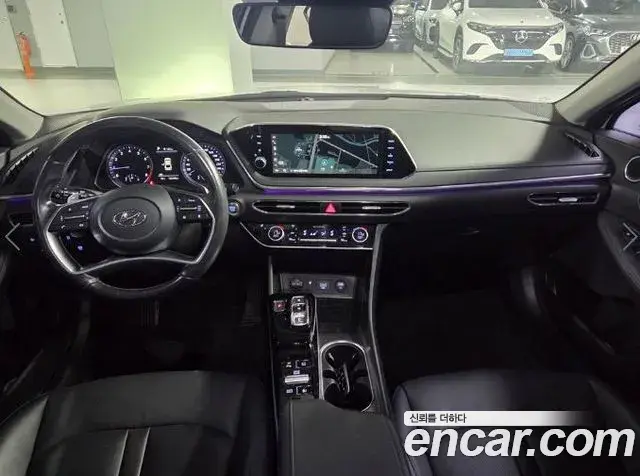 Hyundai Sonata 2022 — Photo 6/18