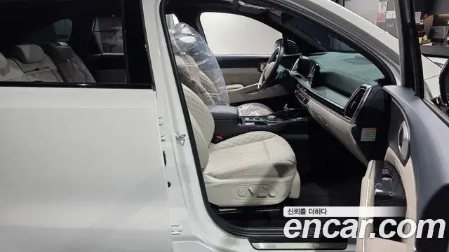 Kia Sorento 2023 — Şəkil 21/36