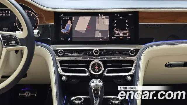 Bentley Flying Spur 2020 — ფოტო 16/20