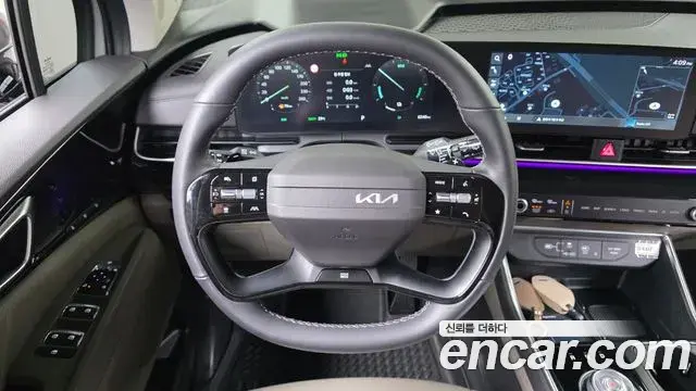 Kia Carnival 2025 — ფოტო 11/33