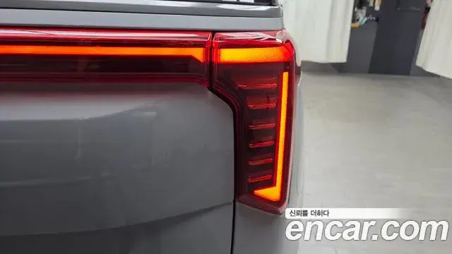 Kia Carnival 2025 — ფოტო 25/33