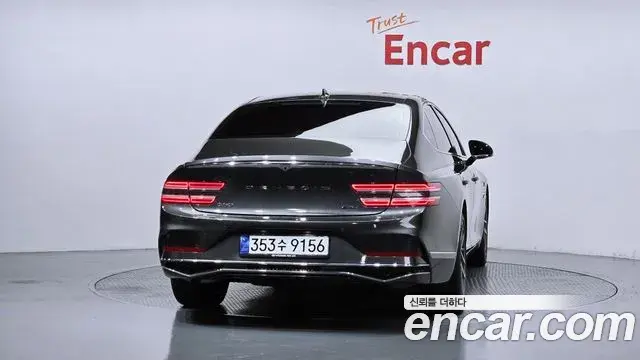 Genesis G80 2025 — Photo 19/20