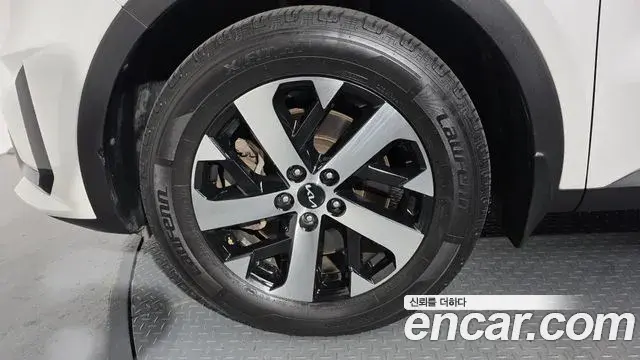 Kia Sorento 2022 — Photo 5/20