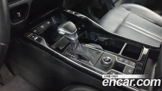Kia Sorento 2022 — Photo 9/20