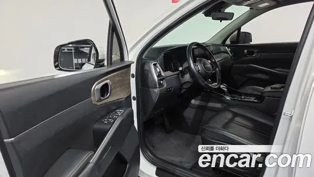 Kia Sorento 2022 — Photo 10/20