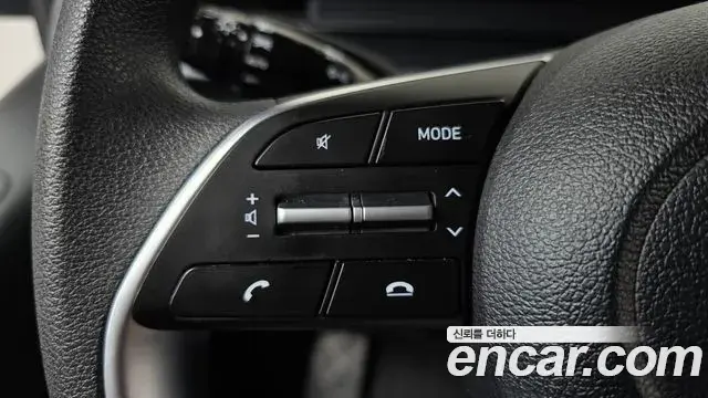Hyundai Staria 2022 — Фото 18/20