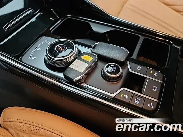 Kia Sorento 2020 — Фото 7/20