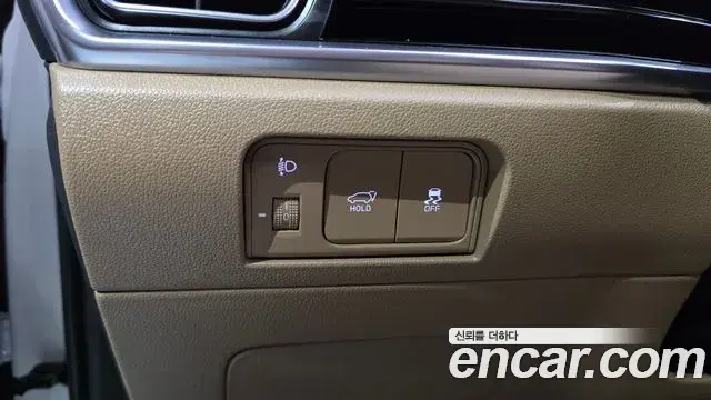 Kia Sorento 2024 — Фото 17/20
