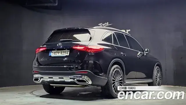 Mercedes-Benz GLC-Class 2024 — ფოტო 2/20