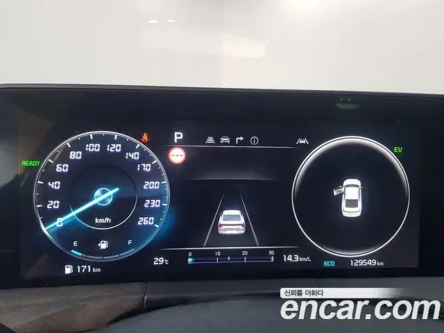 Kia K8 2021 — Photo 7/20