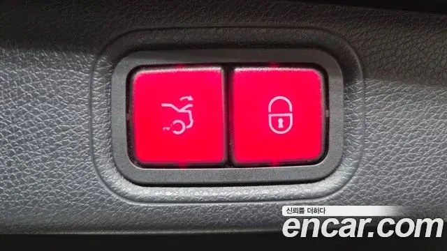 Mercedes-Benz E-Class 2021 — Şəkil 19/20