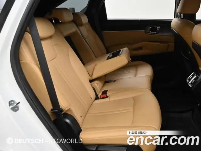 Kia Sorento 2023 — Photo 12/20