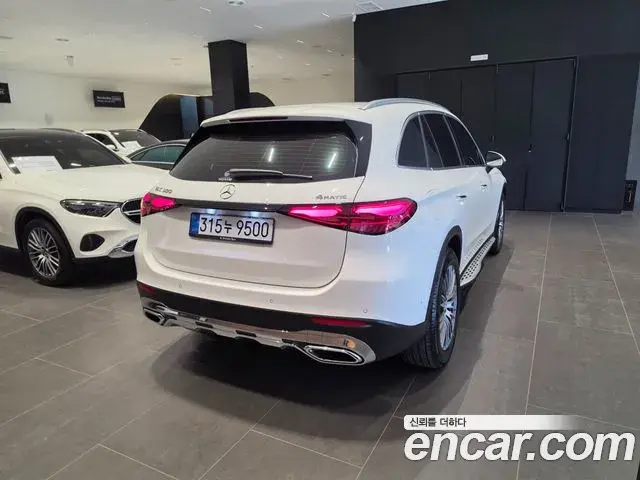 Mercedes-Benz GLC-Class 2026 — Фото 1/20