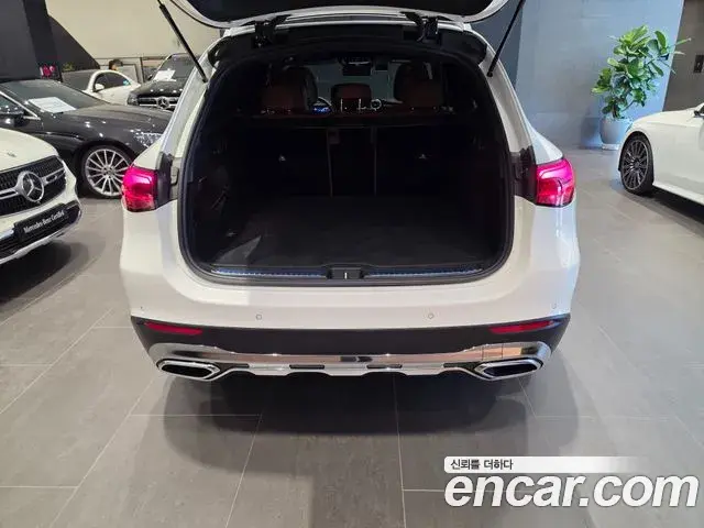 Mercedes-Benz GLC-Class 2026 — Фото 13/20