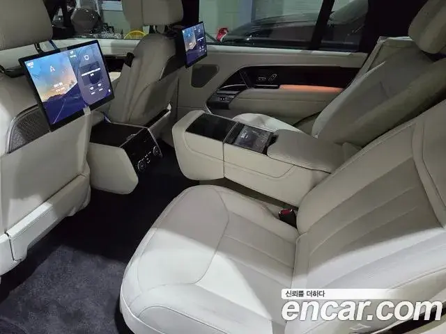 Land Rover Range Rover, 2025