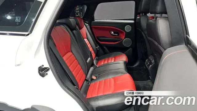 Land Rover Range Rover Evoque 2018 — Фото 12/20