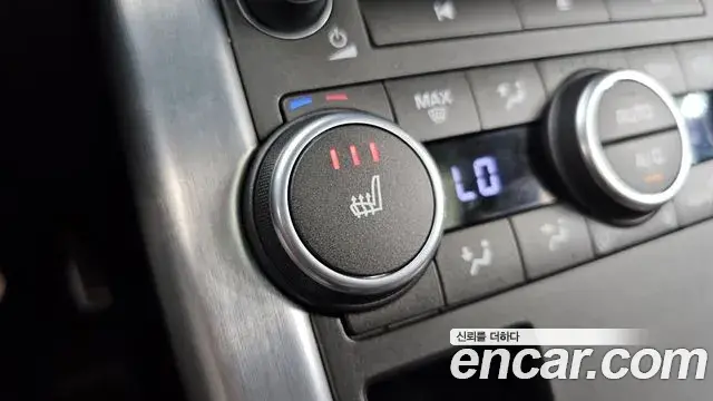 Land Rover Range Rover Evoque 2018 — Şəkil 33/37
