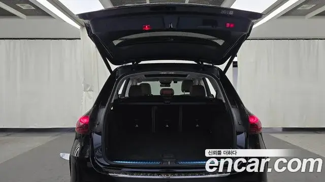 Mercedes-Benz GLE-Class 2024 — Фото 20/20