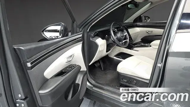 Hyundai The New Tucson 2022 — Фото 9/20