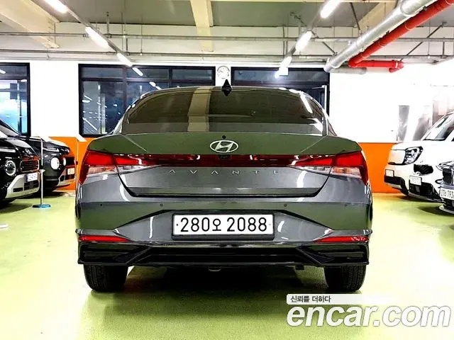 Hyundai Avante 2023 — Photo 3/20