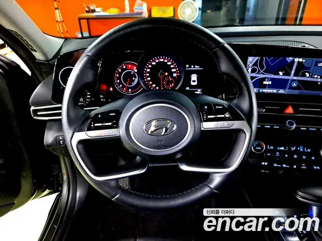 Hyundai Avante 2023 — Photo 11/20
