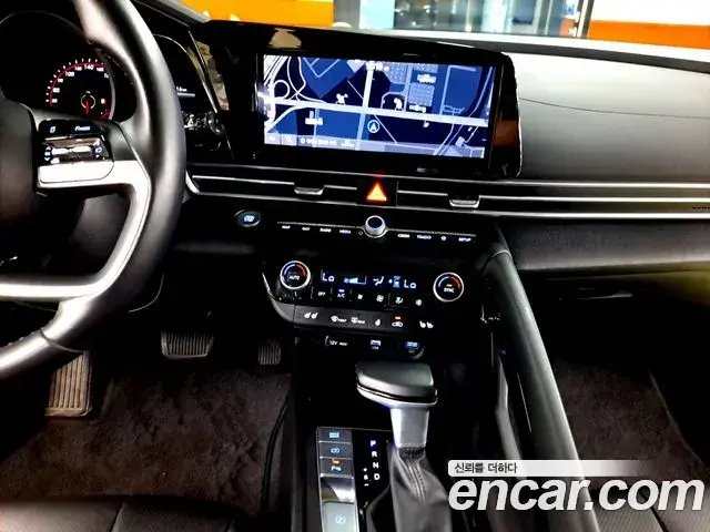 Hyundai Avante 2023 — Photo 13/20