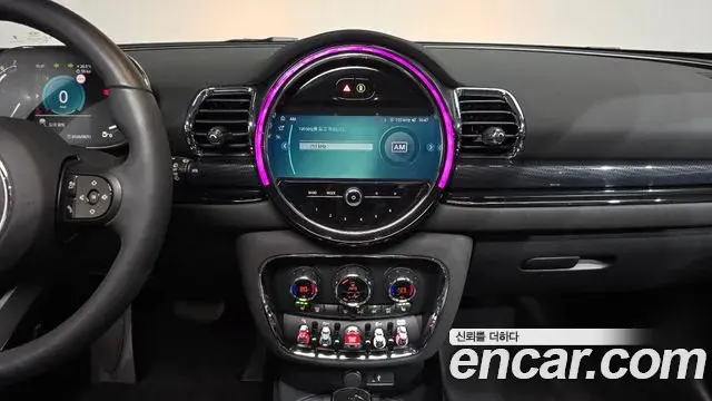 Mini Cooper Clubman 2024 — Photo 15/20