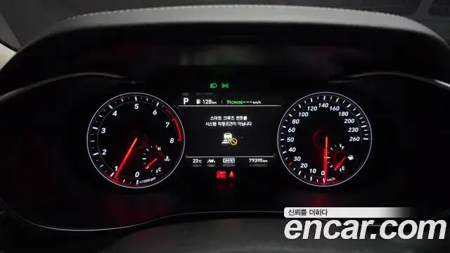 Genesis G70 2020 — ფოტო 18/20