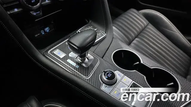 Genesis G70 2020 — ფოტო 12/20