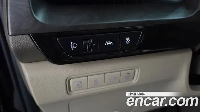 Kia Carnival 2020 — Photo 18/20