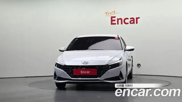 Hyundai Avante 2020 — Photo 3/20