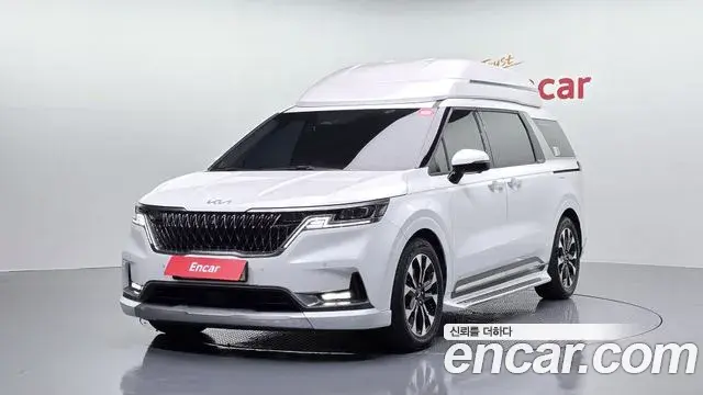 Kia Carnival 2022 — Фото 1/20