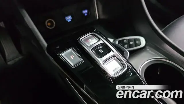 Hyundai Sonata 2022 — Photo 8/20