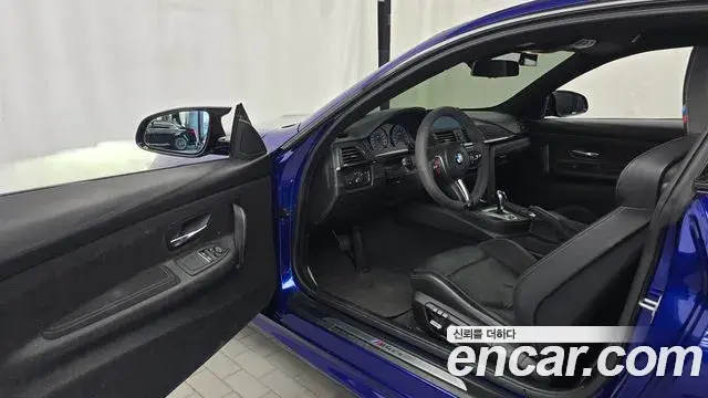 BMW M4 2018 — Фото 10/20