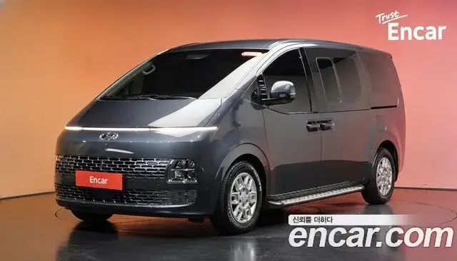 Hyundai Staria, 2021