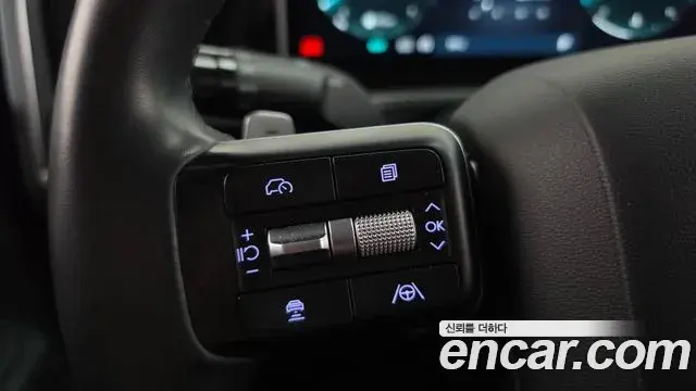 Hyundai Santa Fe 2023 — Фото 15/20