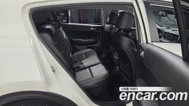 Kia Sportage The Bold 2018 — Фото 12/20