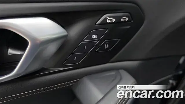 BMW X6 2025 — Фото 19/20