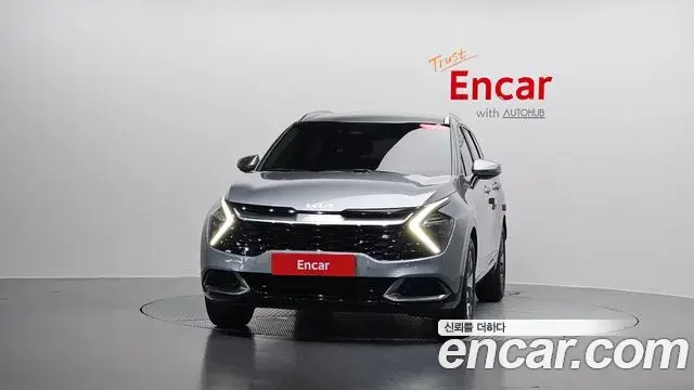 Kia Sportage 2022 — Фото 3/20