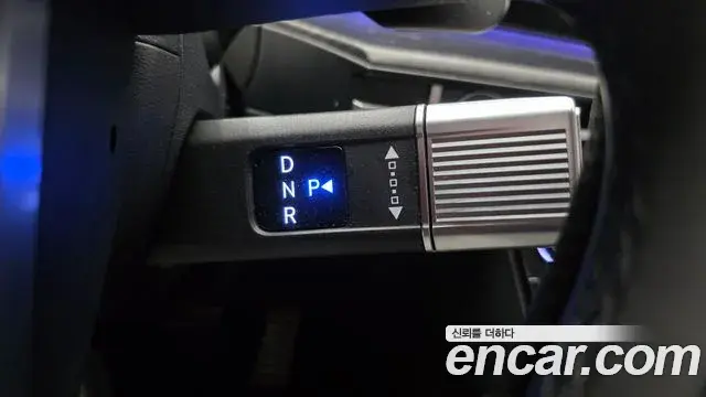 Hyundai Santa Fe 2025 — Photo 9/20