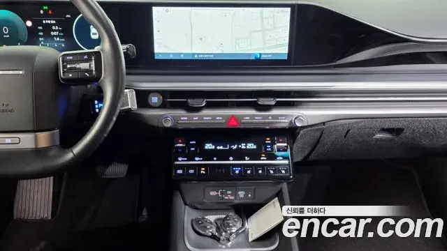 Hyundai Grandeur 2023 — Фото 14/20