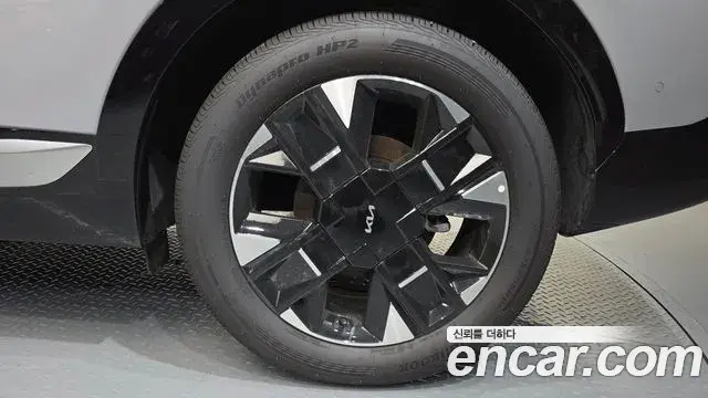 Kia Sportage 2025 — Photo 17/30