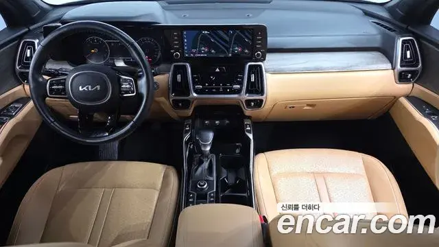Kia Sorento 2022 — Photo 7/20