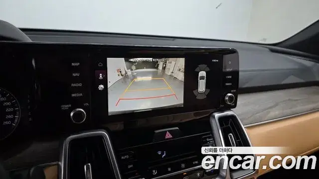 Kia Sorento 2022 — Photo 14/20