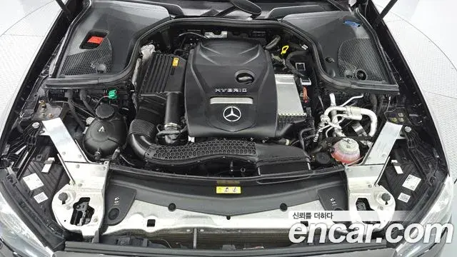 Mercedes-Benz E-Class 2020 — ფოტო 6/20