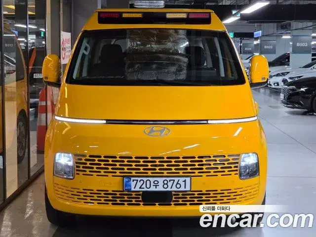 Hyundai Staria, 2025